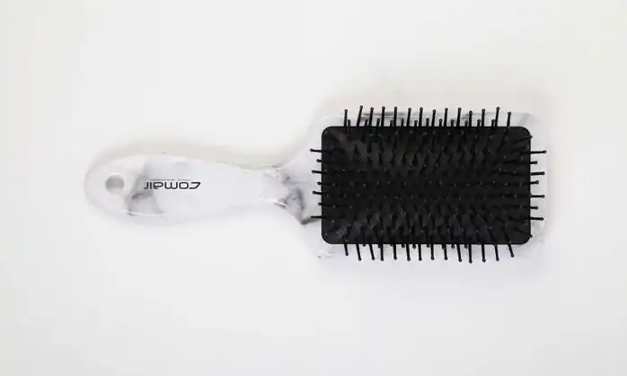 Markenprodukt Comair Paddle Brush Marmor mit Nylonstiften