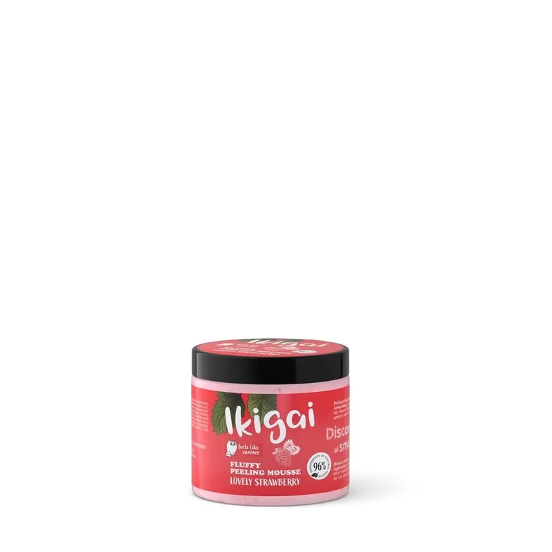 Fluffy Peeling Mousse Lovely Strawberry Must-Have