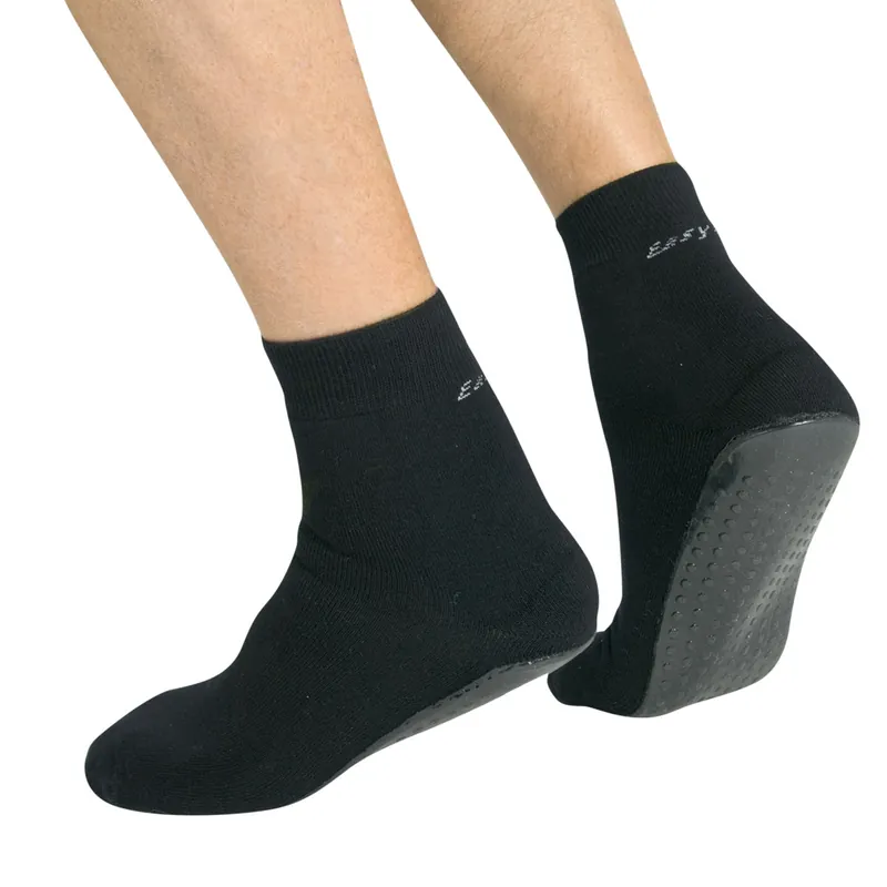 Suprima Anti-Rutsch-Socken für Damen & Herren in schwarz vollflächig gummiert Gr. 39-42 Schnäppchen