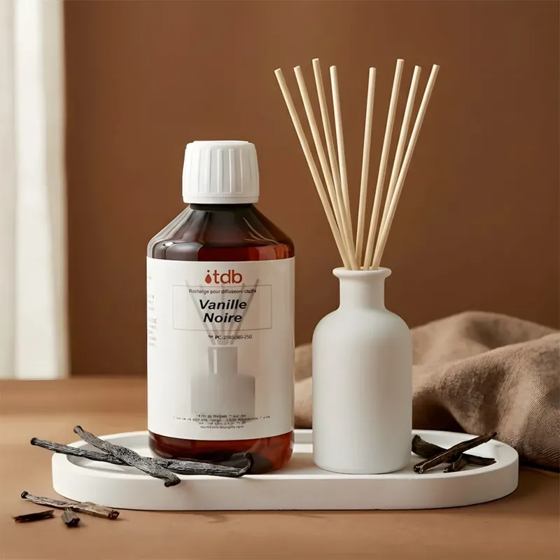 Online Kaufen Black vanilla - Reed diffuser refill